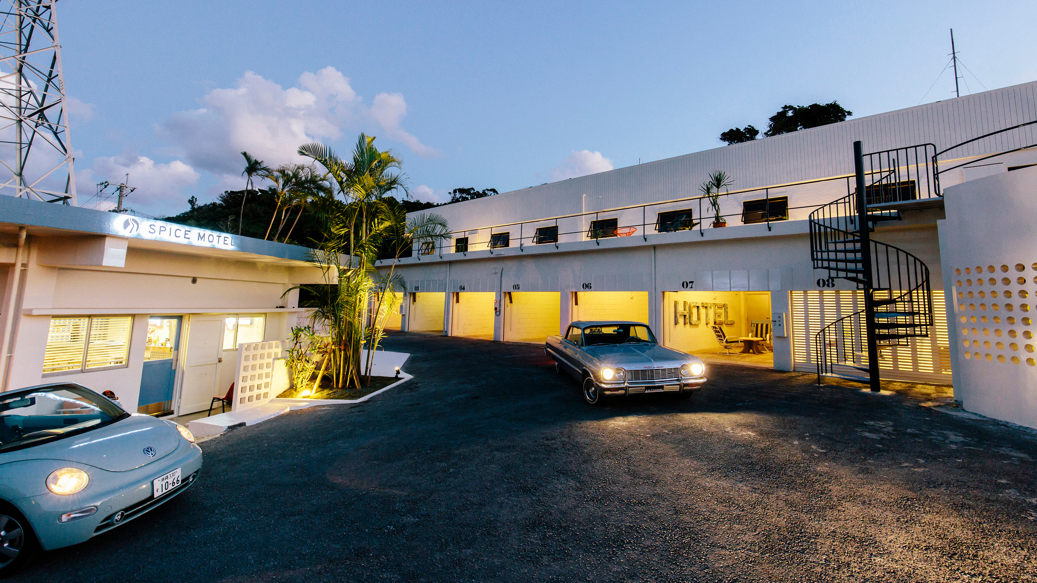 アートアンドクラフトの沖縄支部は北中城村SPICE MOTELに事務所があります