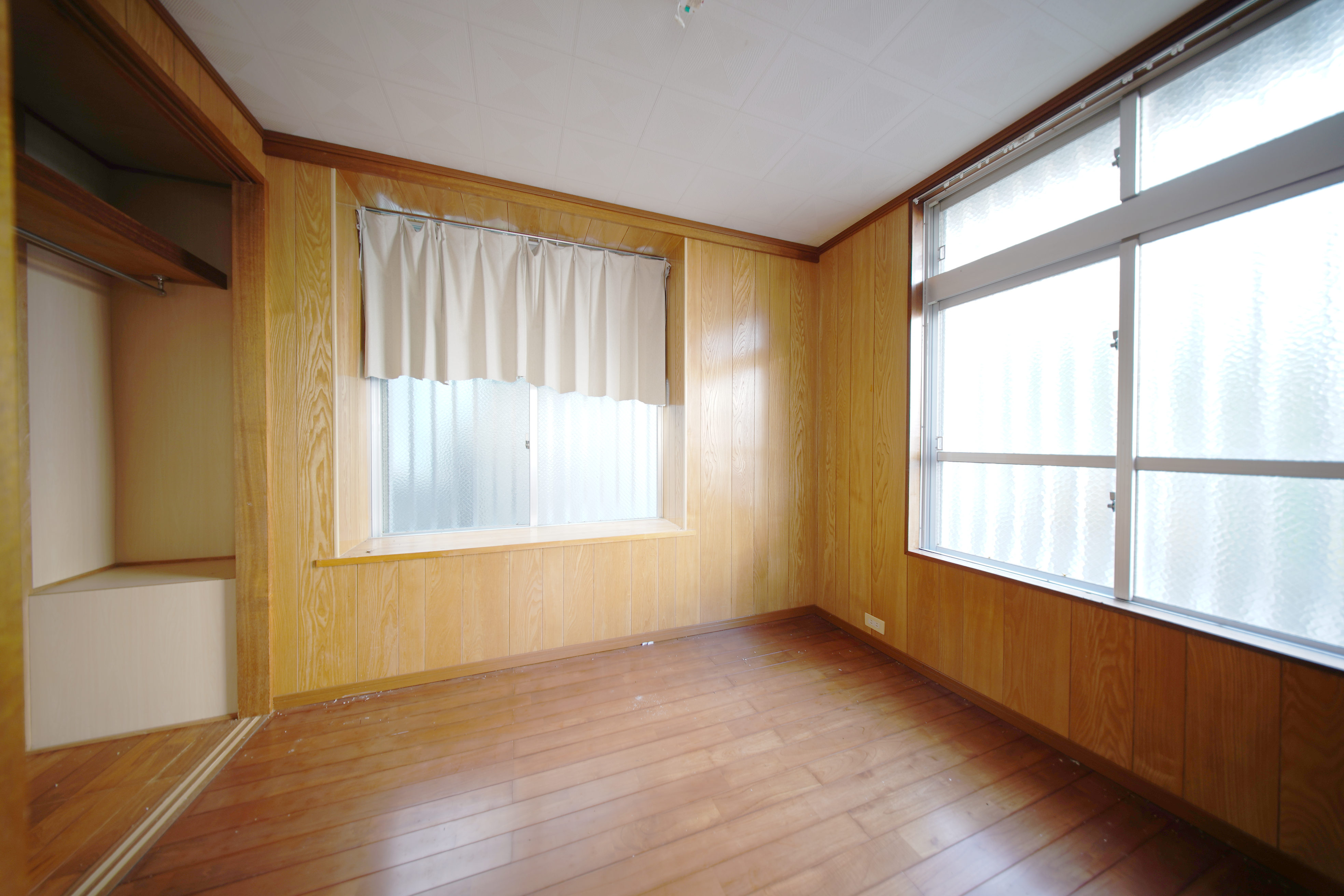 コンクリートブロック造　室内