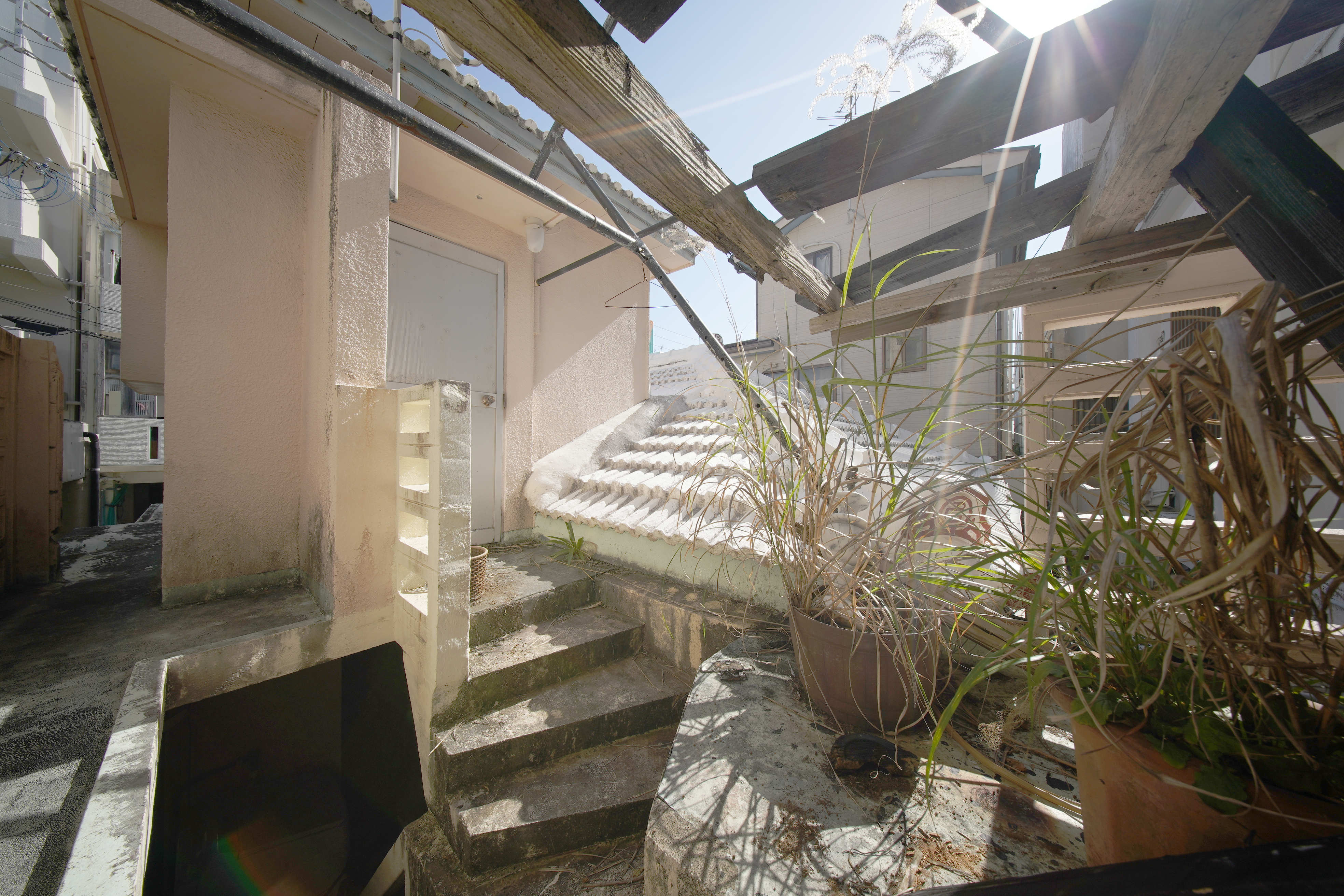 木造古民家外階段