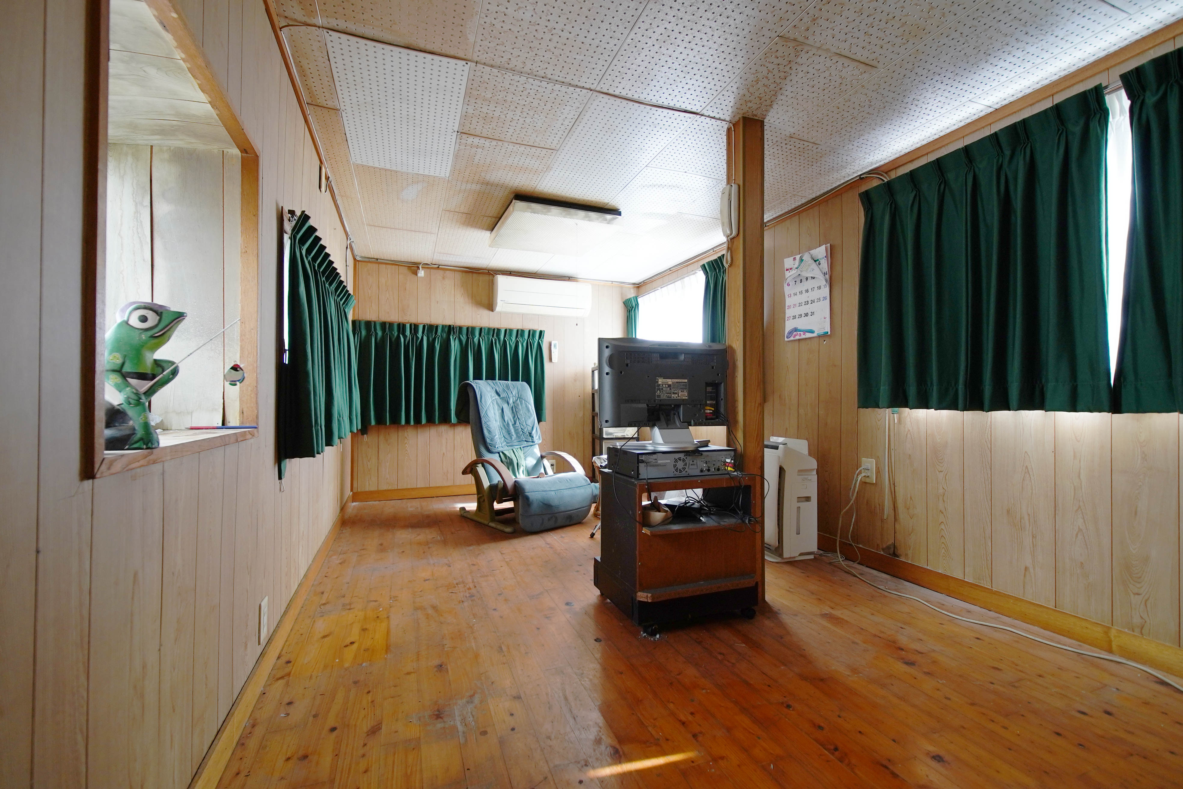 木造古民家 2F洋室